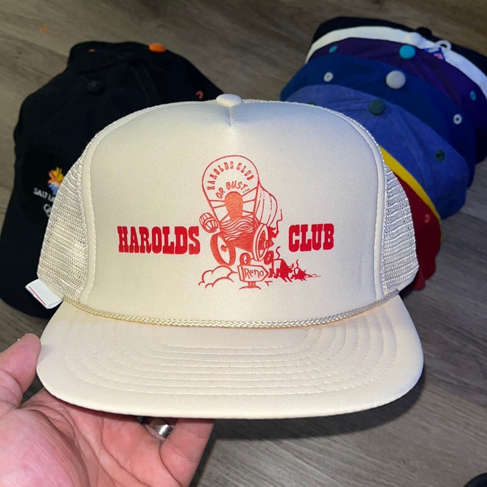 Harolds Club Vintage Hat Snapback Trucker Mesh Cap Beige 90s Reno Nevada Casino